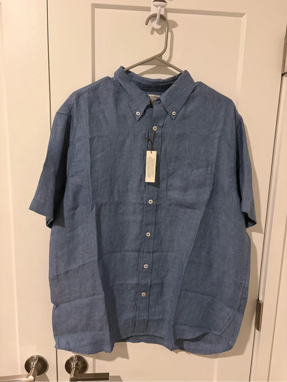 Banana Republic Blue Short Sleeve Linen Button-Down Shirt